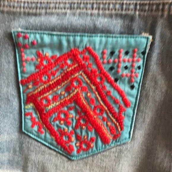 Kendall & Kylie denim shorts size 3 - Picture 3 of 5